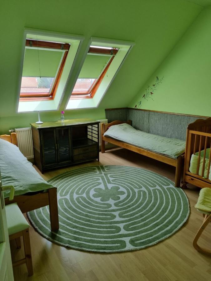 Koerteszirom Apartman Eger Exterior foto